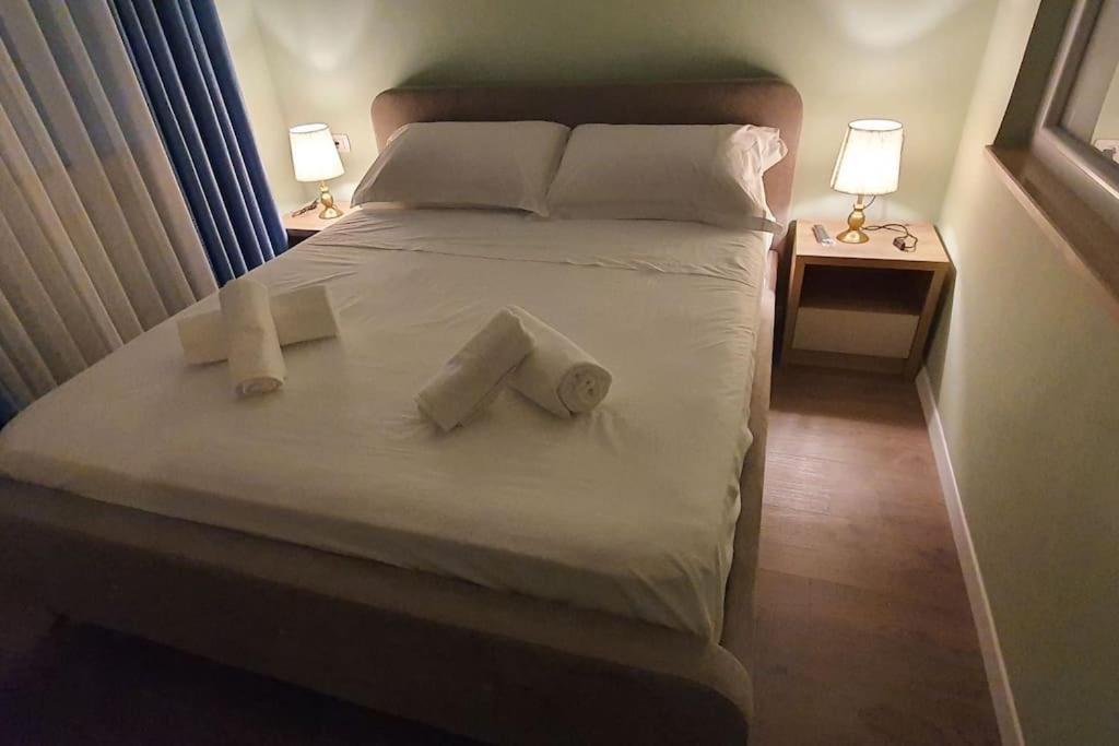 Center Apartamento Tirana